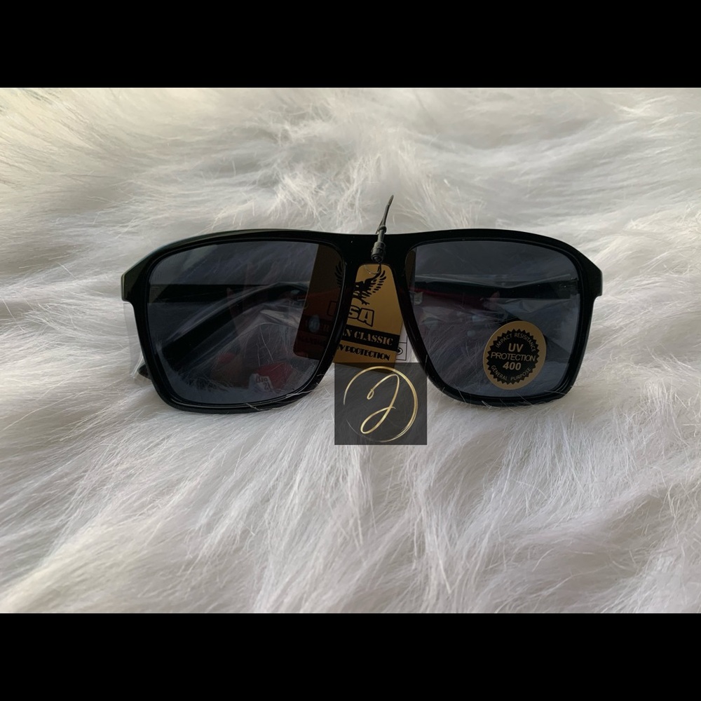 Big kids modern sunglasses